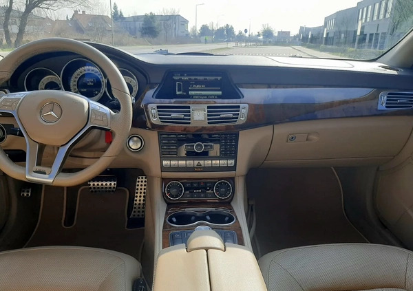 Mercedes-Benz CLS cena 88900 przebieg: 136000, rok produkcji 2014 z Warszawa małe 56